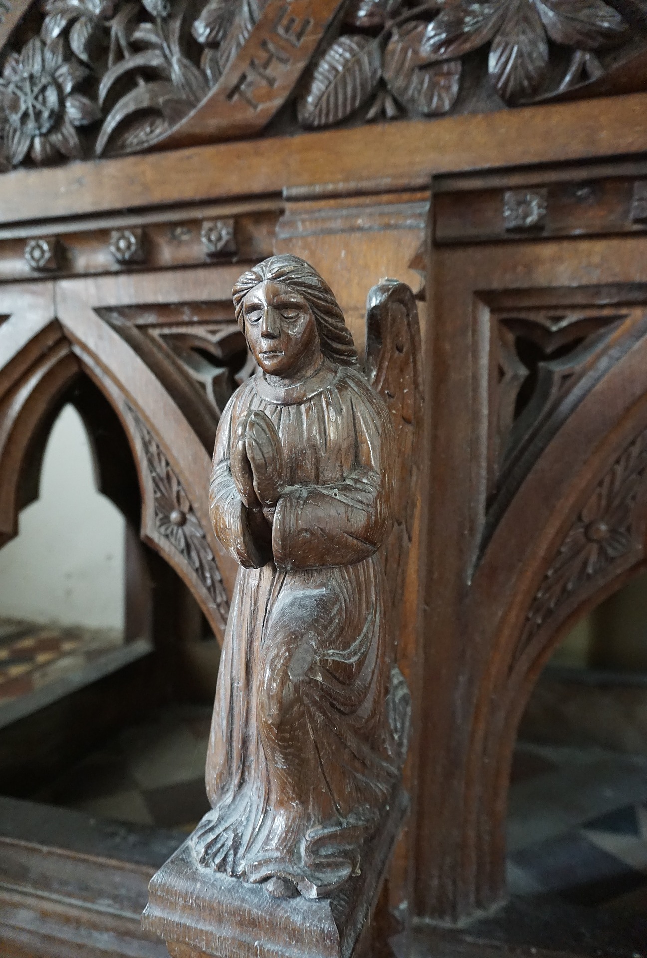 Llandawke angel